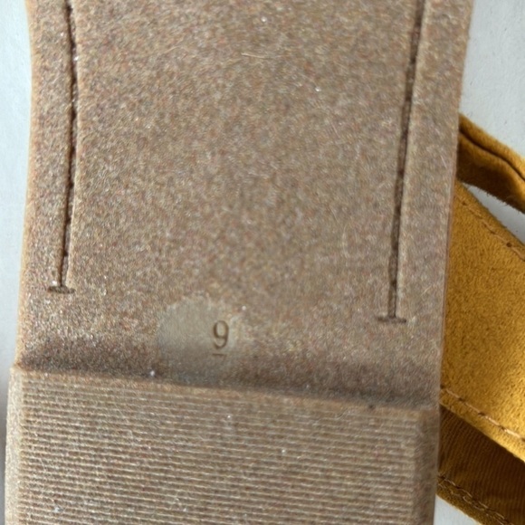 OLD Navy l NWOT Tie Up Yellow Sandals - Picture 3 of 4